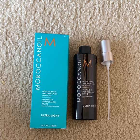 Moroccanoil Other - Moroccanoil Ultra-Light Treatment Mist with Blue Box
